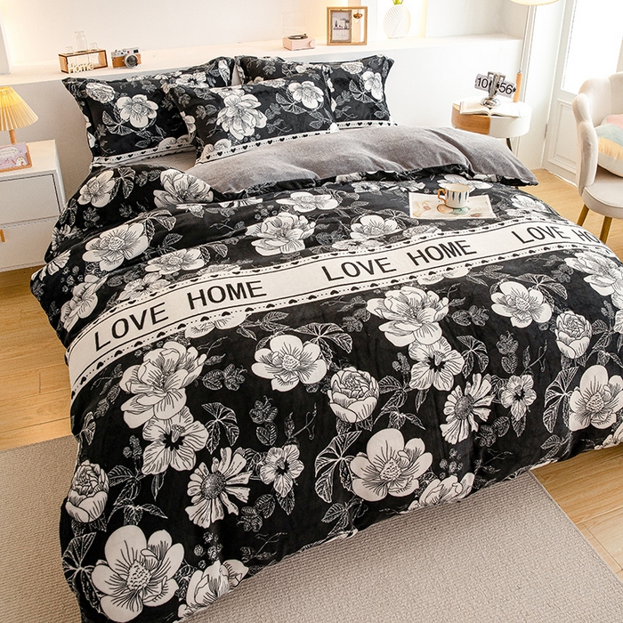 91家纺网 家纺一手货源 找家纺 宅部落 2025新款高克重牛奶绒四件套法莱绒三件套单被套 冬恋