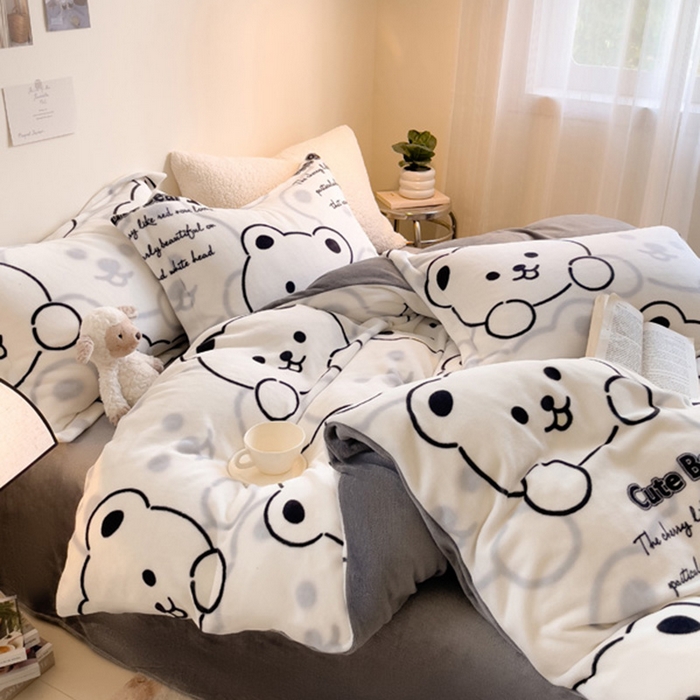 91家纺网 家纺一手货源 找家纺 宅部落 2025新款高克重牛奶绒四件套法莱绒三件套单被套 小熊熊