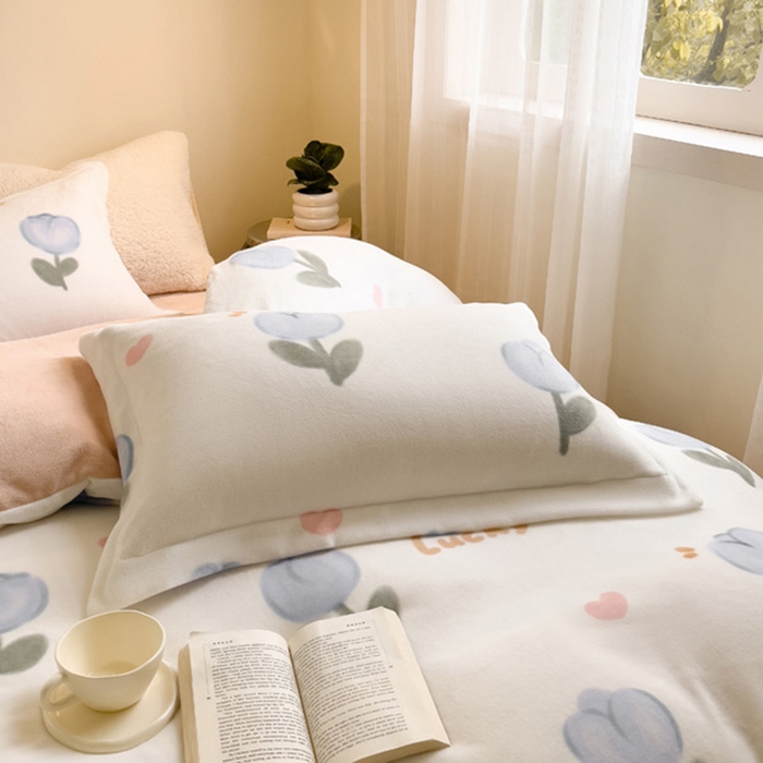 91家纺网 家纺一手货源 找家纺 宅部落 2025新款高克重牛奶绒四件套法莱绒三件套单被套 兰兰花