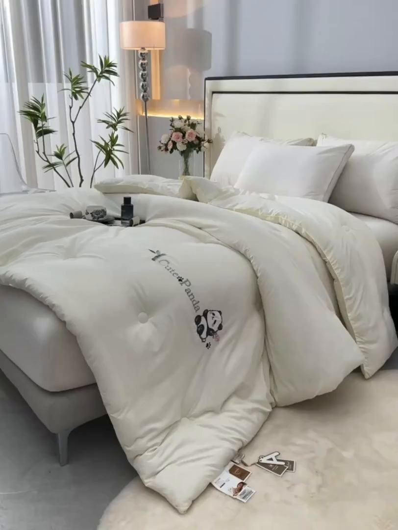 91家纺网 家纺一手货源 找家纺 （总）小牛席业 2025新款熊猫保暖被系列被子被芯