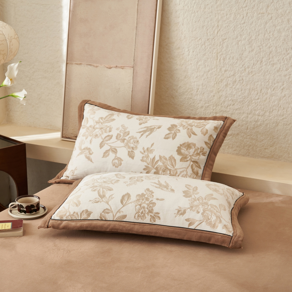 91家纺网 家纺一手货源 找家纺 寐绸家纺 2025秋冬新款230g牛奶绒染色雕花四件套 雕花四件套-玛雅