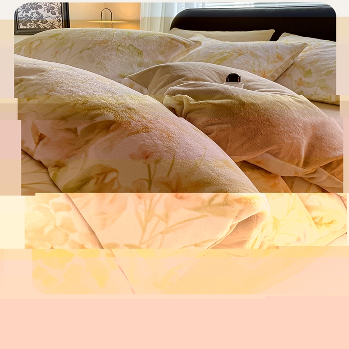 91家纺网 家纺一手货源 找家纺 本制 2025秋冬新款牛奶绒印花四件套 秘境-奶茶