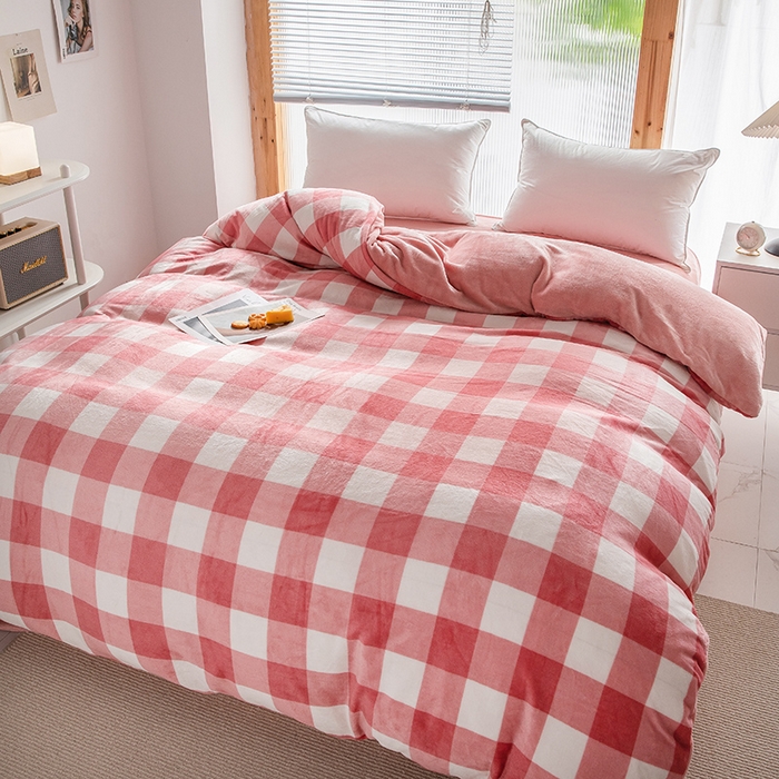 91家纺网 家纺一手货源 找家纺 （总）宅部落 2025新款高克重牛奶绒卡通印花单被套