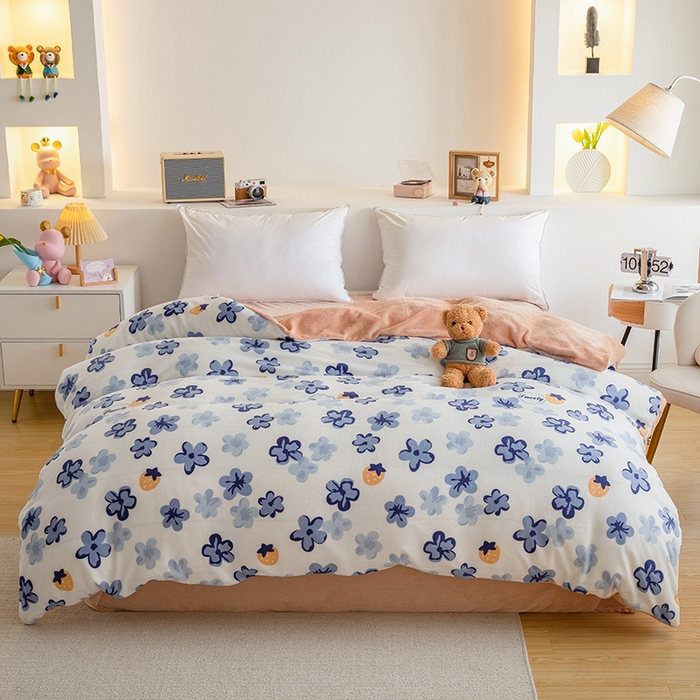 91家纺网 家纺一手货源 找家纺 （总）宅部落 2025新款高克重牛奶绒卡通印花单被套