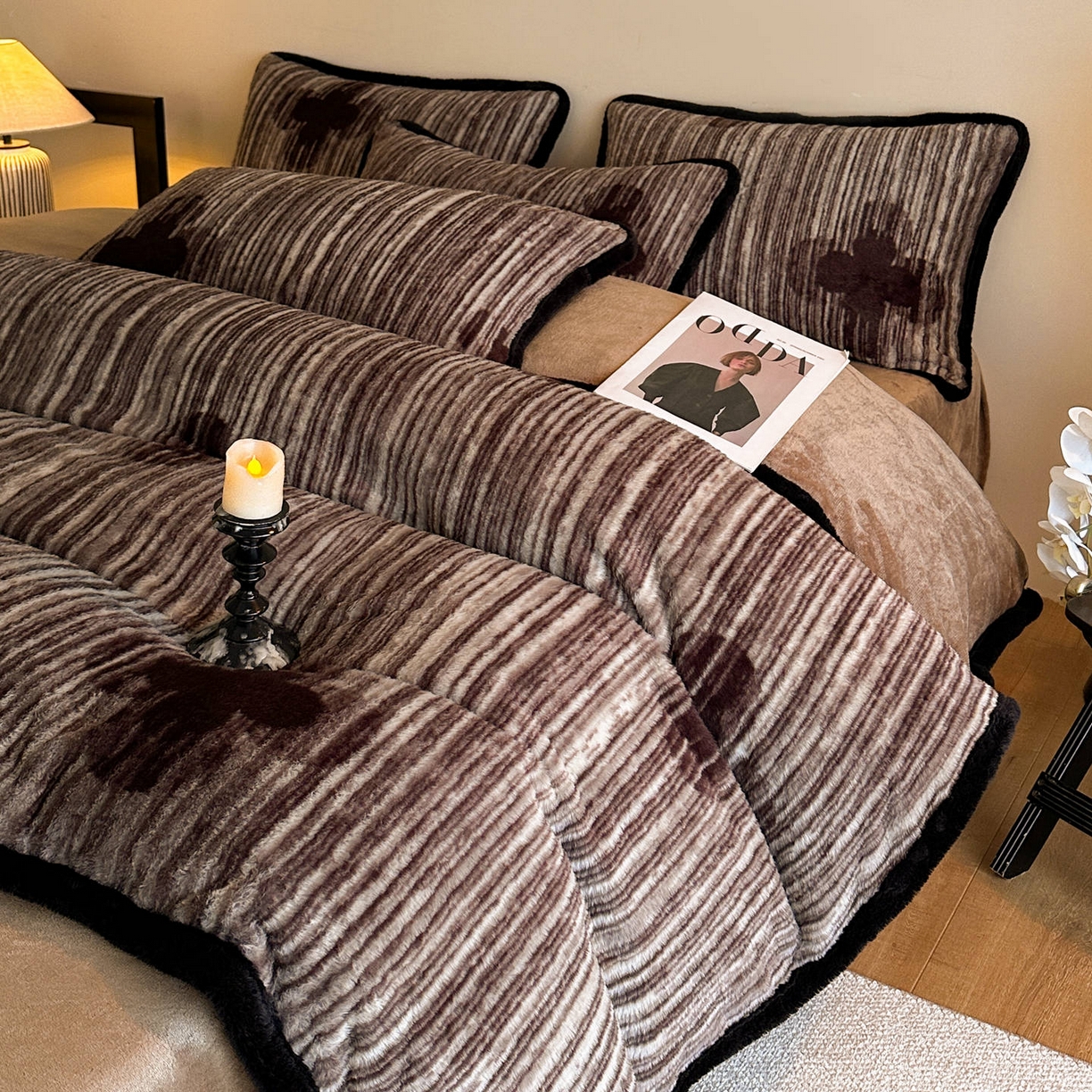 91家纺网 家纺一手货源 找家纺 梵克保罗 2025秋冬新款加厚8斤包边款美拉德仿兔毛皮草牛奶绒四件套 美拉德包边款-永恒誓言