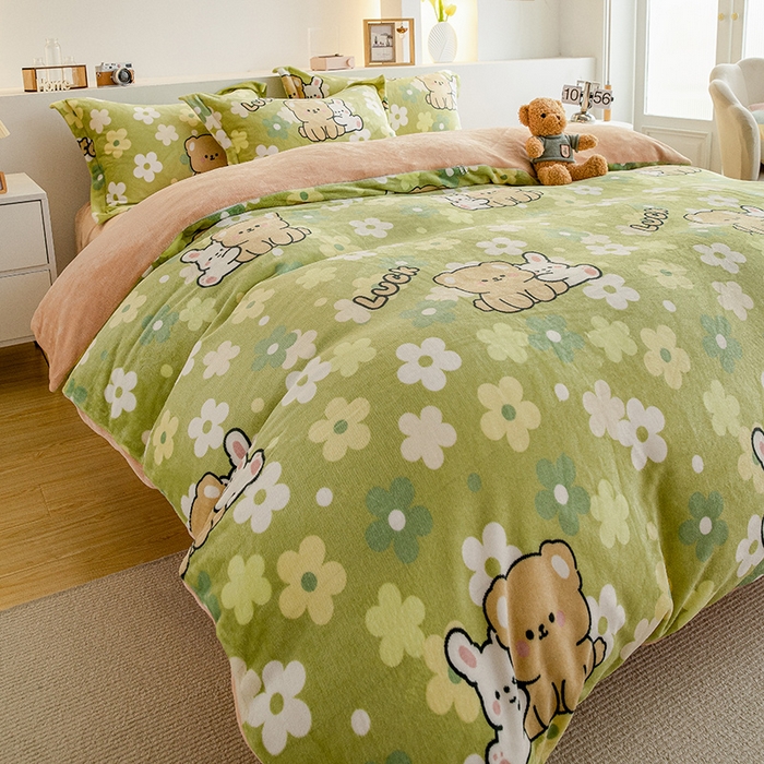 91家纺网 家纺一手货源 找家纺 宅部落 2025新款高克重牛奶绒卡通印花单被套 伊甸园