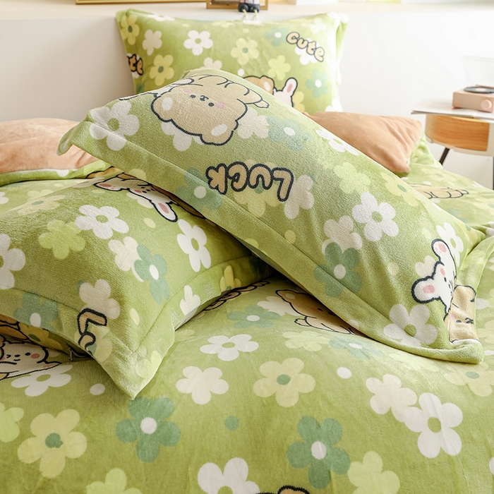 91家纺网 家纺一手货源 找家纺 宅部落 2025新款高克重牛奶绒卡通印花单被套 伊甸园