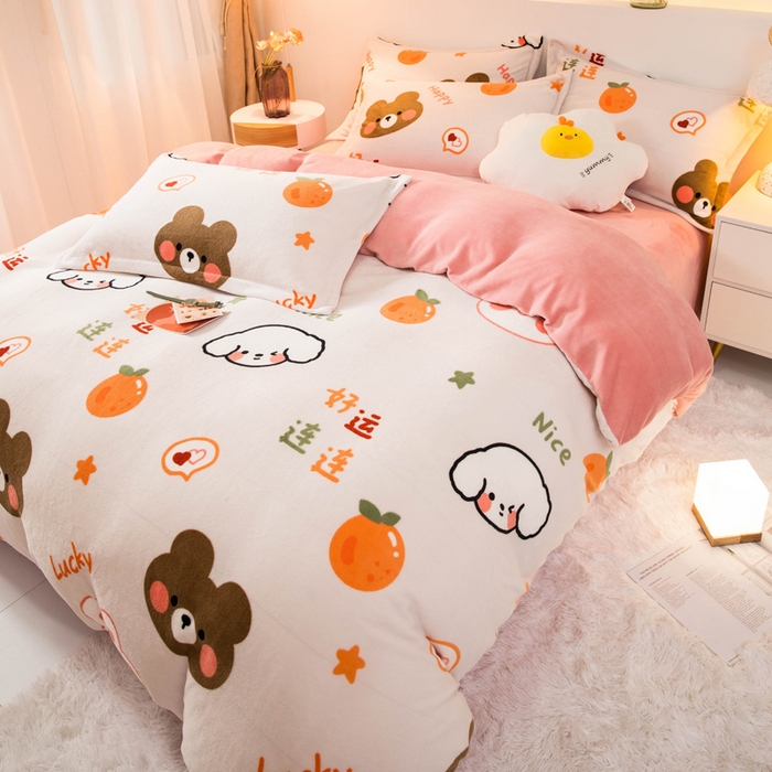 91家纺网 家纺一手货源 找家纺 宅部落 2025新款高克重牛奶绒卡通印花单被套 好运连连