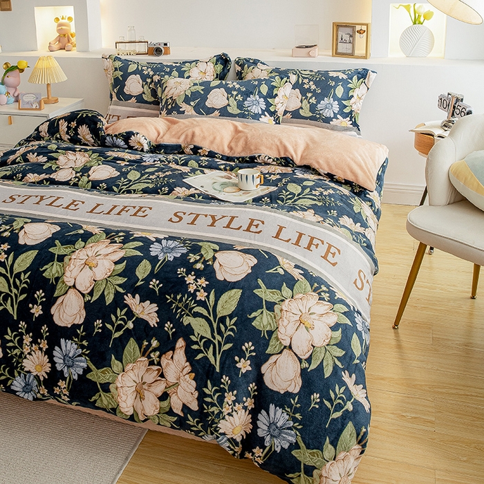 91家纺网 家纺一手货源 找家纺 宅部落 2025新款高克重牛奶绒卡通印花单被套 兰黛佳人