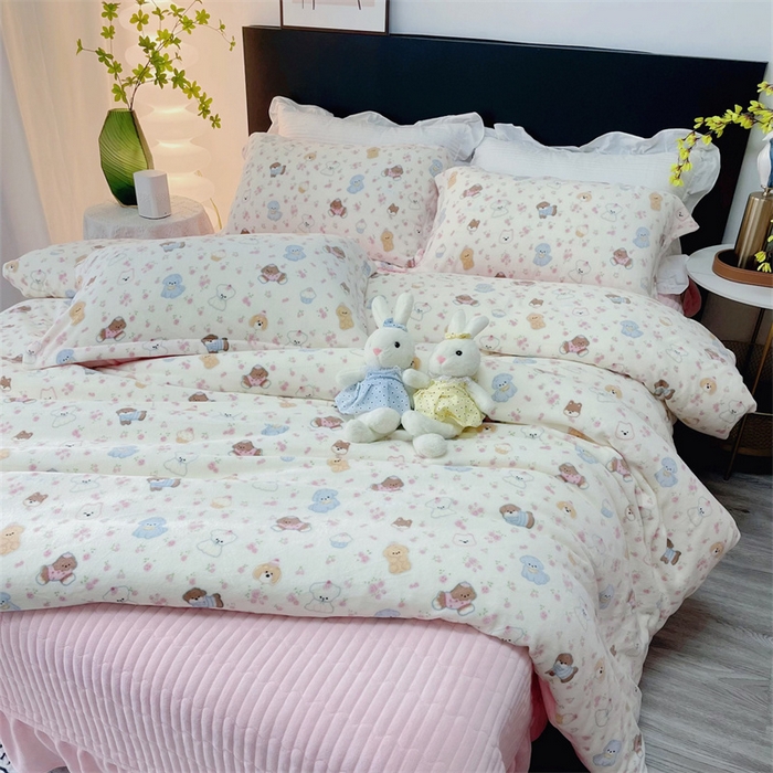 91家纺网 家纺一手货源 找家纺 （总）富缦庭 2024新款直播爆款小清新印花牛奶绒床盖四件套