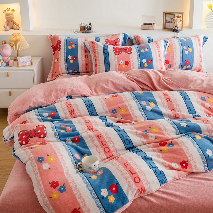 91家纺网 家纺一手货源 找家纺 宅部落 2025新款高克重牛奶绒卡通印花单被套 恋蝶花