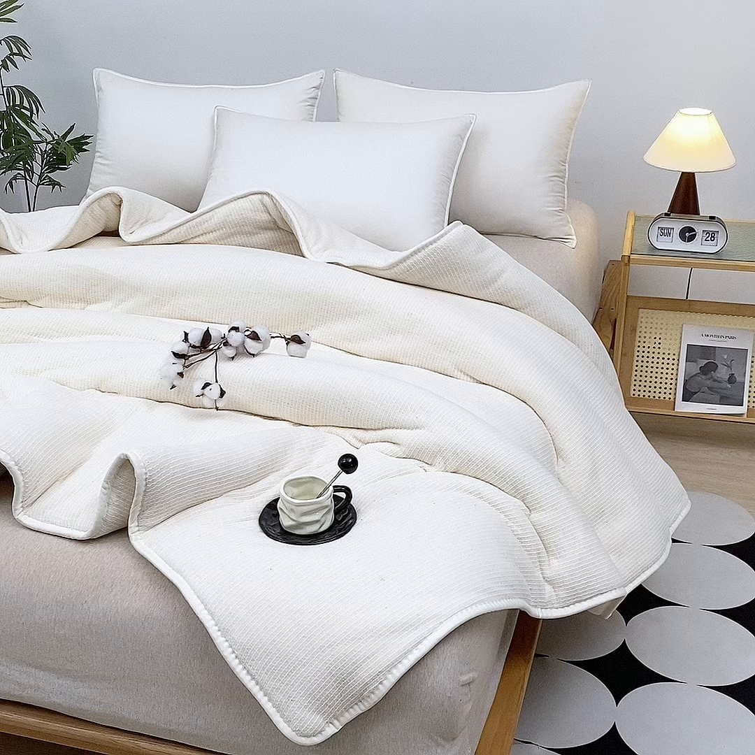 91家纺网 家纺一手货源 找家纺 （总）好老表被业 2025新款新疆100%纯棉花被芯鱼鳞网纱整张填充棉胎冬被保暖四季被子加厚全棉春