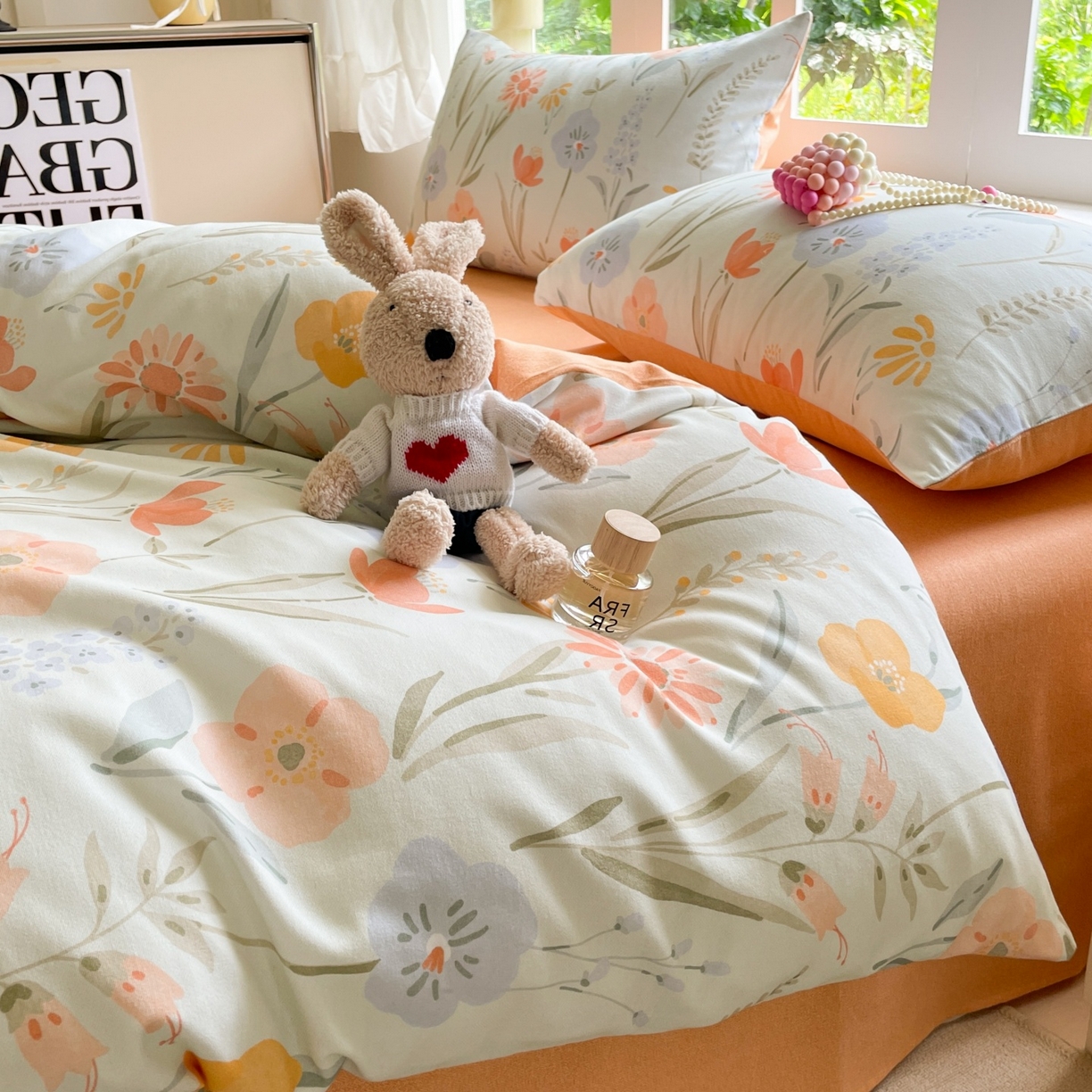 91家纺网 家纺一手货源 找家纺 本制 2025秋冬新款全棉混纺磨毛印花四件套 绿茵-蜜橙