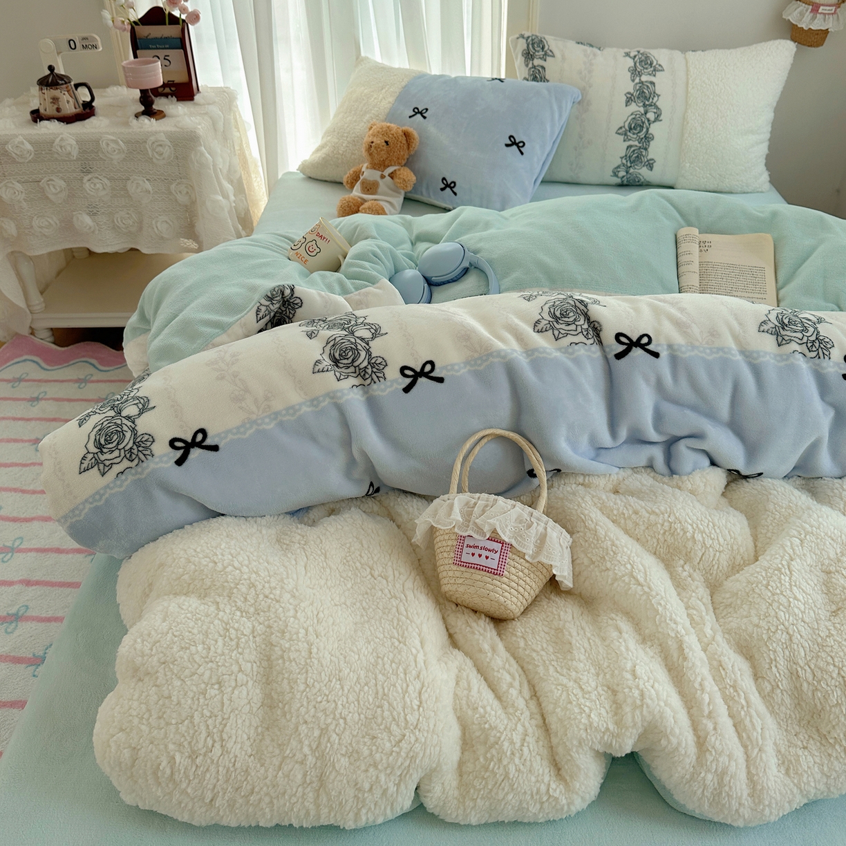 91家纺网 家纺一手货源 找家纺 （总）顾里家纺 2025新款ins韩风甜感羊羔拼接牛奶绒少女系四件套