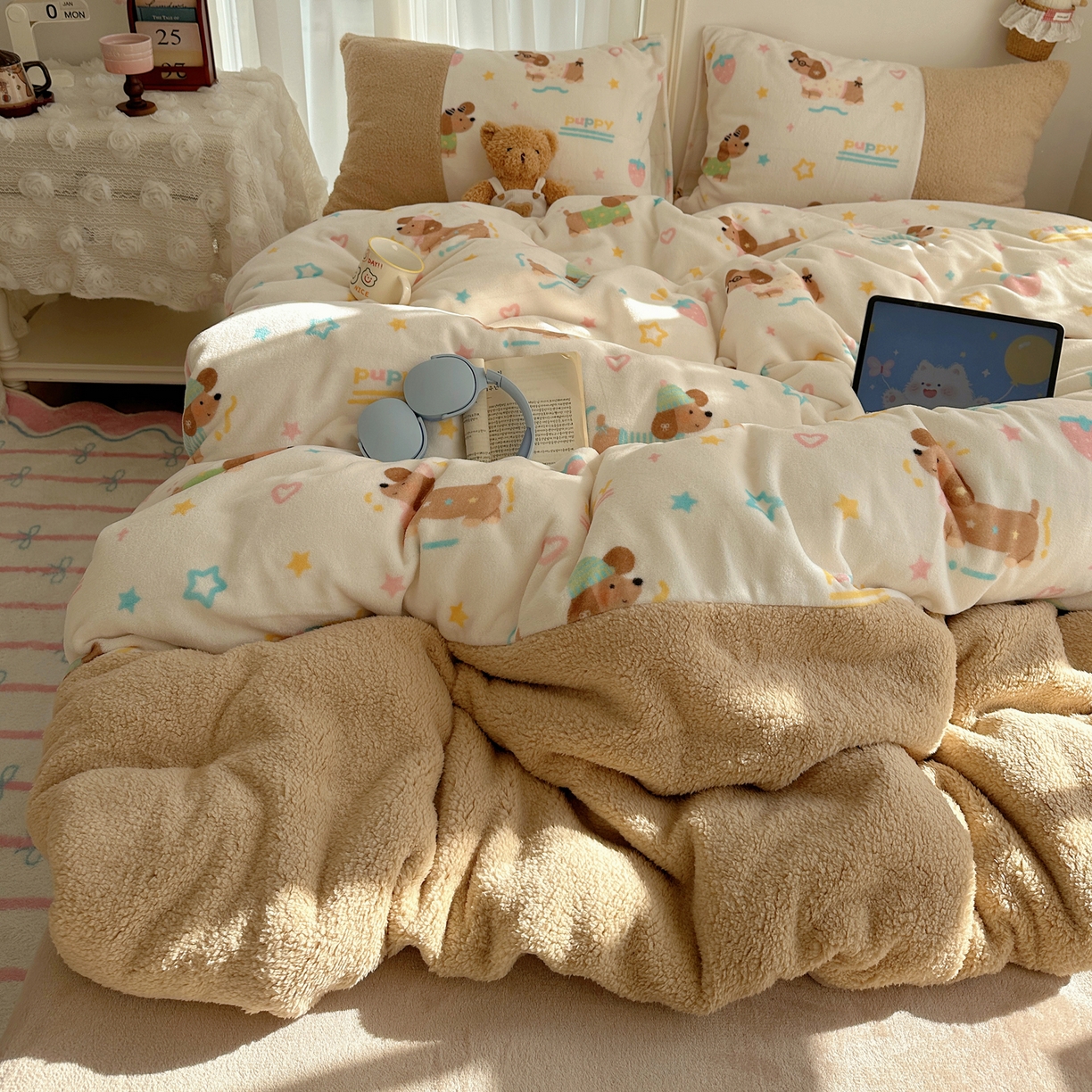 91家纺网 家纺一手货源 找家纺 （总）顾里家纺 2025新款ins韩风甜感羊羔拼接牛奶绒少女系四件套