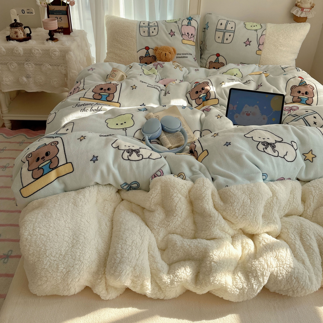 91家纺网 家纺一手货源 找家纺 （总）顾里家纺 2025新款ins韩风甜感羊羔拼接牛奶绒少女系四件套