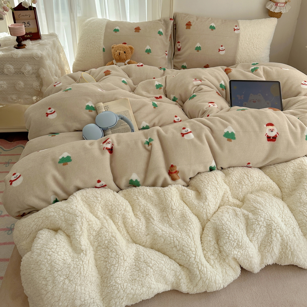 91家纺网 家纺一手货源 找家纺 （总）顾里家纺 2025新款ins韩风甜感羊羔拼接牛奶绒少女系四件套