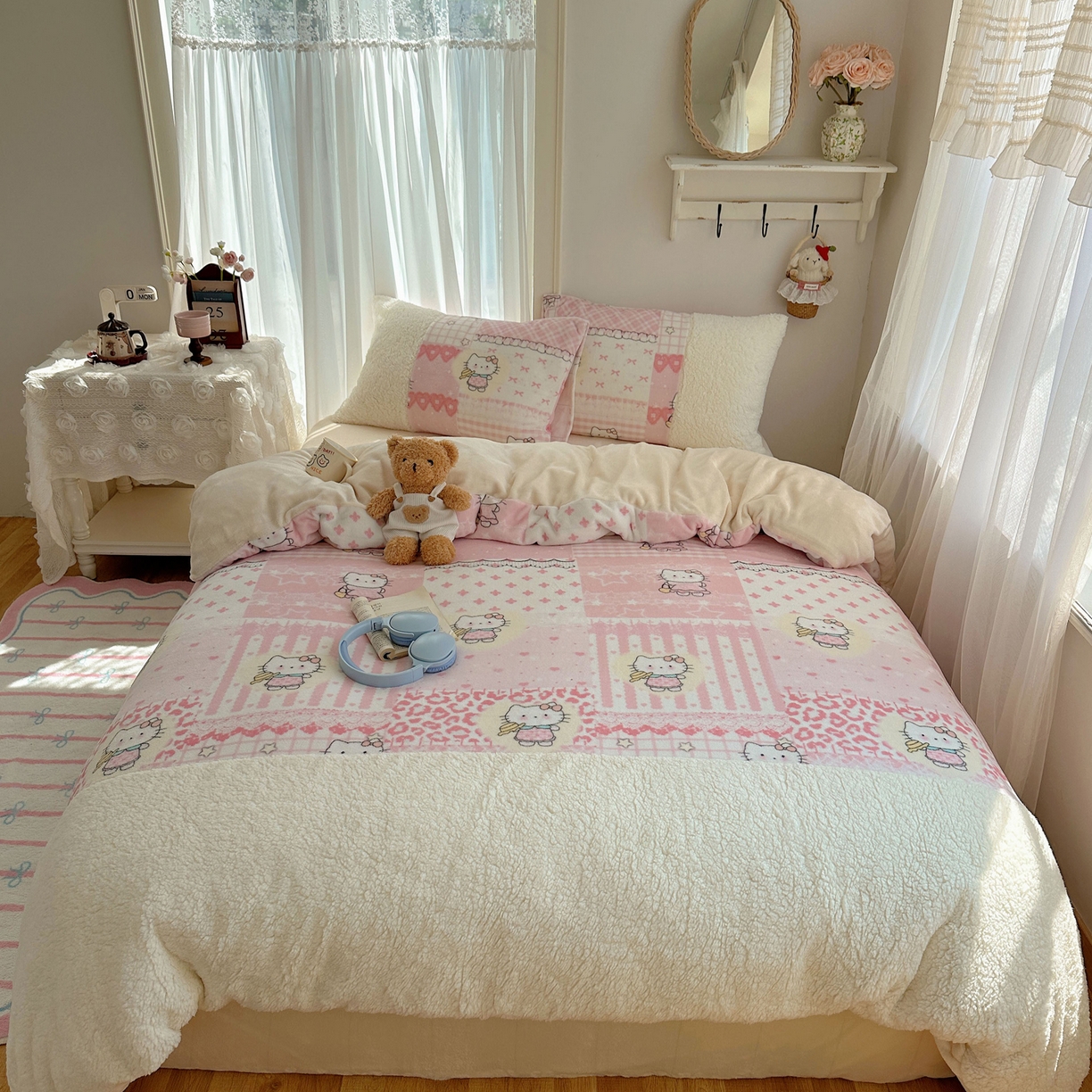 91家纺网 家纺一手货源 找家纺 顾里家纺 2025新款ins韩风甜感羊羔拼接牛奶绒少女系四件套 喵友派对