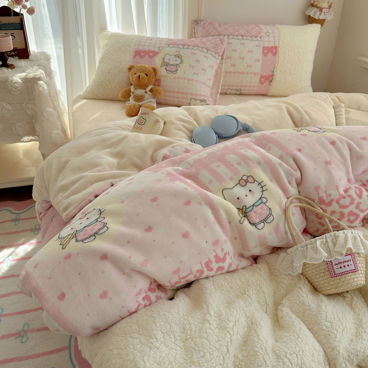 91家纺网 家纺一手货源 找家纺 顾里家纺 2025新款ins韩风甜感羊羔拼接牛奶绒少女系四件套 喵友派对