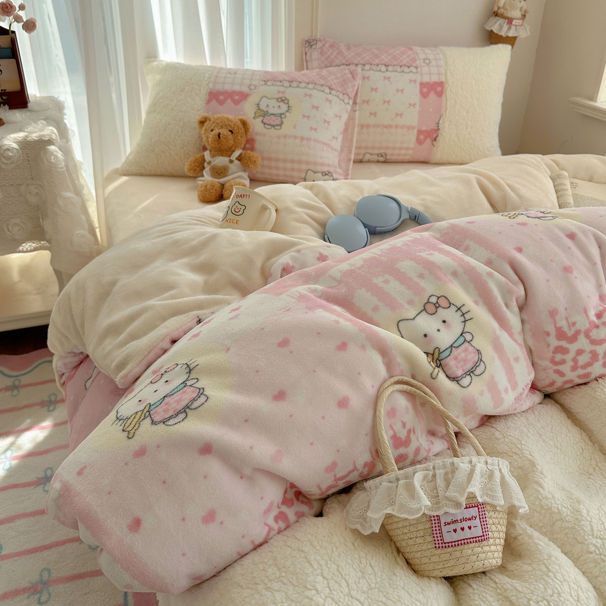 91家纺网 家纺一手货源 找家纺 顾里家纺 2025新款ins韩风甜感羊羔拼接牛奶绒少女系四件套 喵友派对