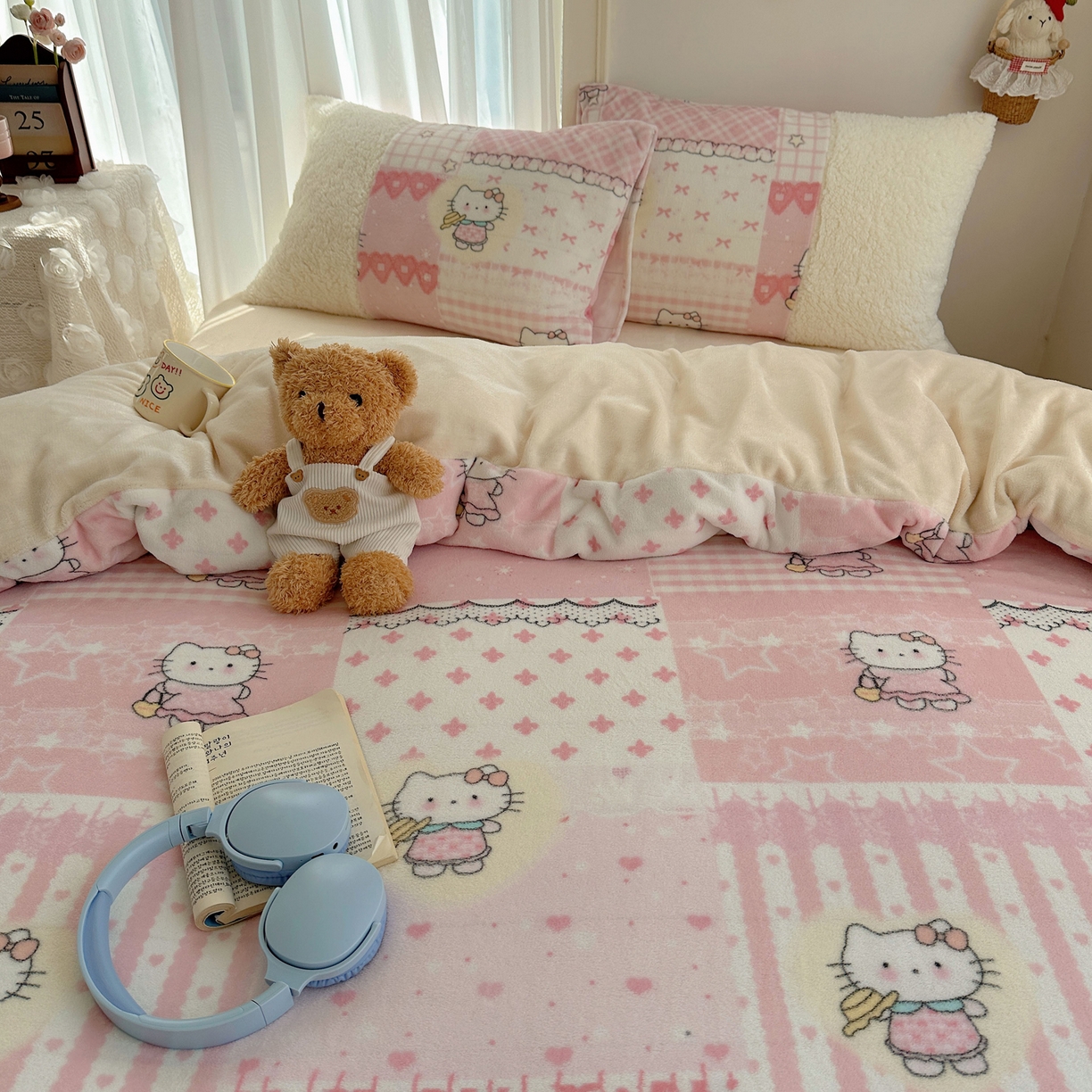 91家纺网 家纺一手货源 找家纺 顾里家纺 2025新款ins韩风甜感羊羔拼接牛奶绒少女系四件套 喵友派对