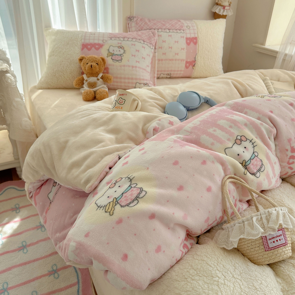 91家纺网 家纺一手货源 找家纺 顾里家纺 2025新款ins韩风甜感羊羔拼接牛奶绒少女系四件套 喵友派对