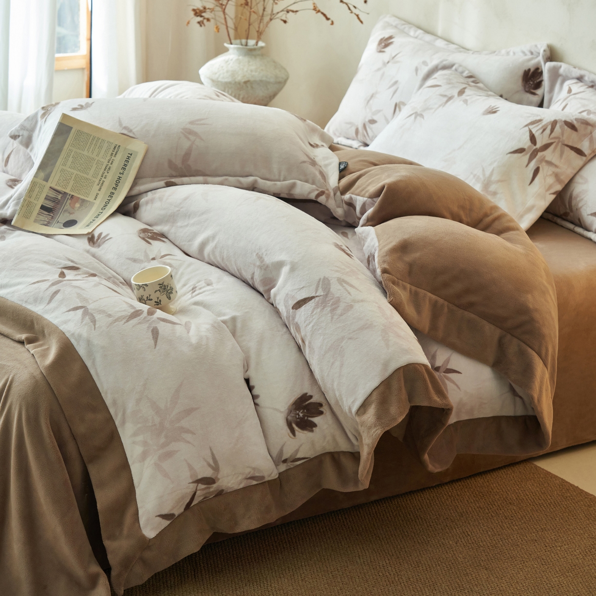 91家纺网 家纺一手货源 找家纺 寐绸家纺 2025秋冬新款230g棉麻风牛奶绒四件套 棉麻风四件套-立竹