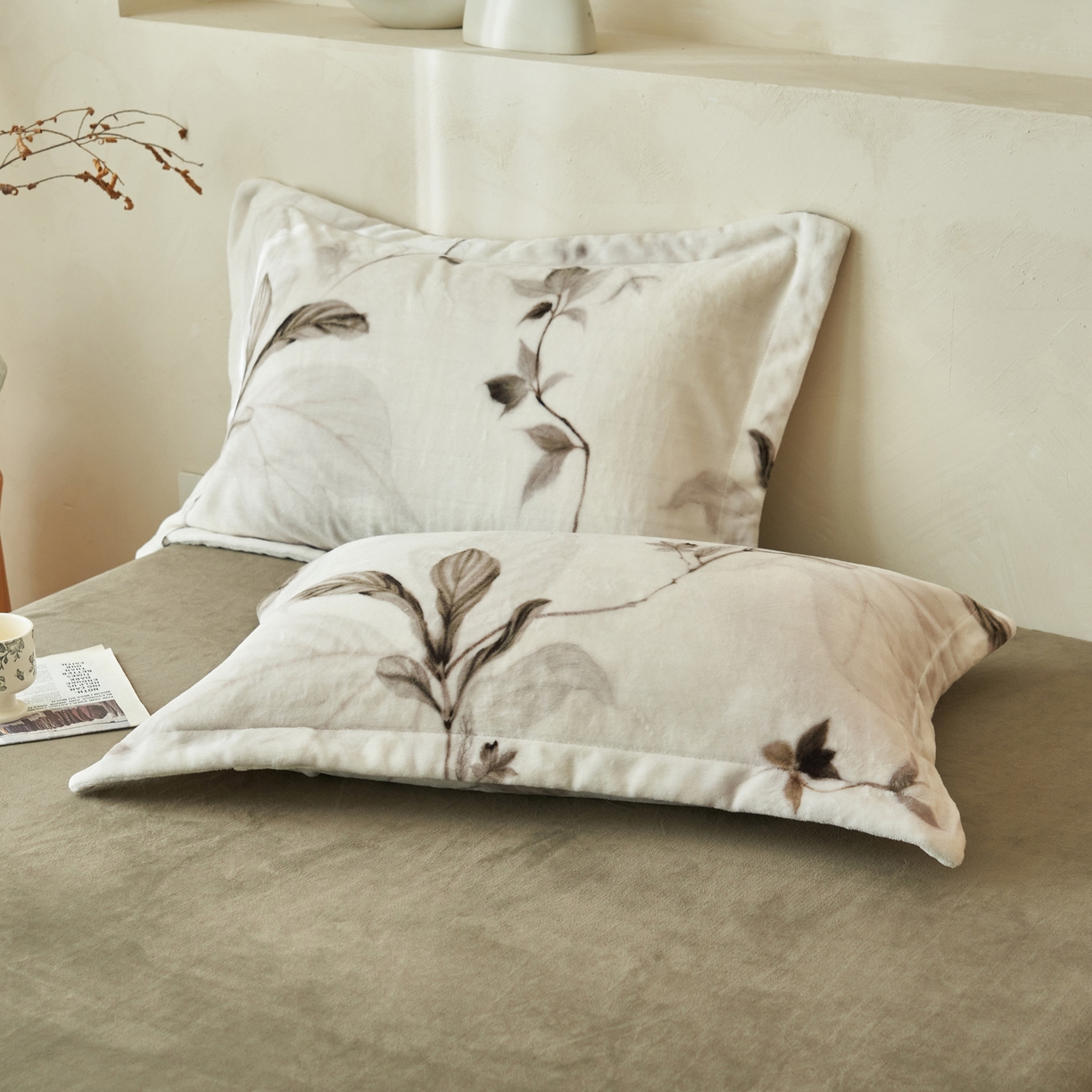 91家纺网 家纺一手货源 找家纺 寐绸家纺 2025秋冬新款230g棉麻风牛奶绒四件套 棉麻风四件套-连里