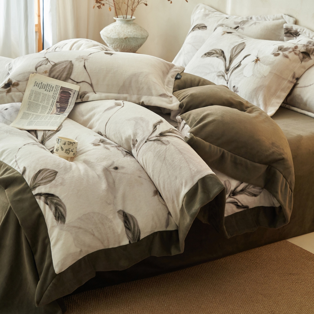 91家纺网 家纺一手货源 找家纺 寐绸家纺 2025秋冬新款230g棉麻风牛奶绒四件套 棉麻风四件套-连里