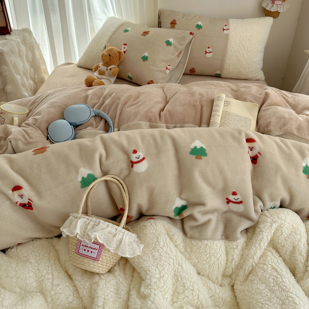 91家纺网 家纺一手货源 找家纺 顾里家纺 2025新款ins韩风甜感羊羔拼接牛奶绒少女系四件套 圣诞气息