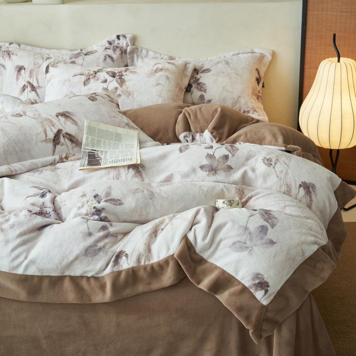 91家纺网 家纺一手货源 找家纺 寐绸家纺 2025秋冬新款230g棉麻风牛奶绒四件套 棉麻风四件套-相伴