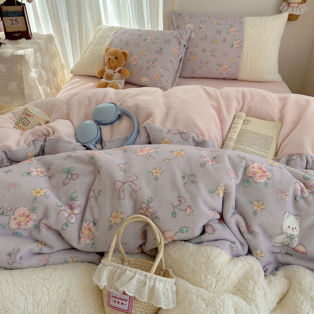 91家纺网 家纺一手货源 找家纺 顾里家纺 2025新款ins韩风甜感羊羔拼接牛奶绒少女系四件套 碎花喵