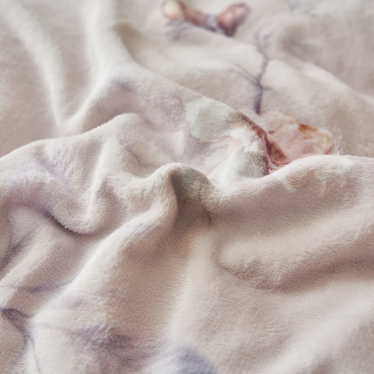 91家纺网 家纺一手货源 找家纺 寐绸家纺 2025秋冬新款230g棉麻风牛奶绒四件套 棉麻风四件套-紫光