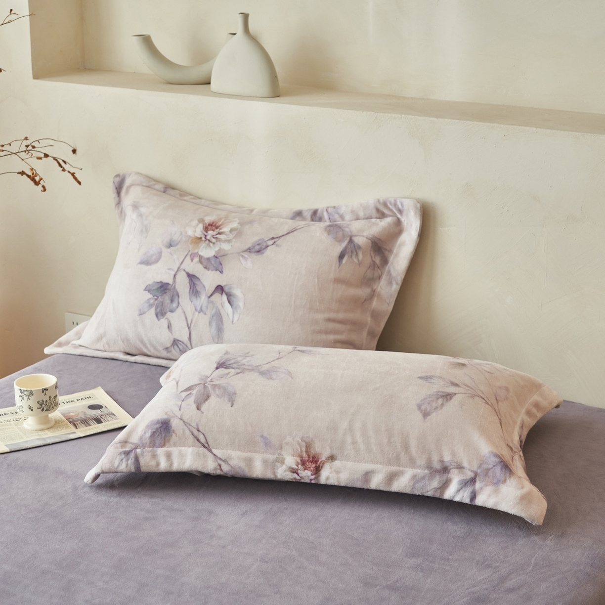 91家纺网 家纺一手货源 找家纺 寐绸家纺 2025秋冬新款230g棉麻风牛奶绒四件套 棉麻风四件套-紫光