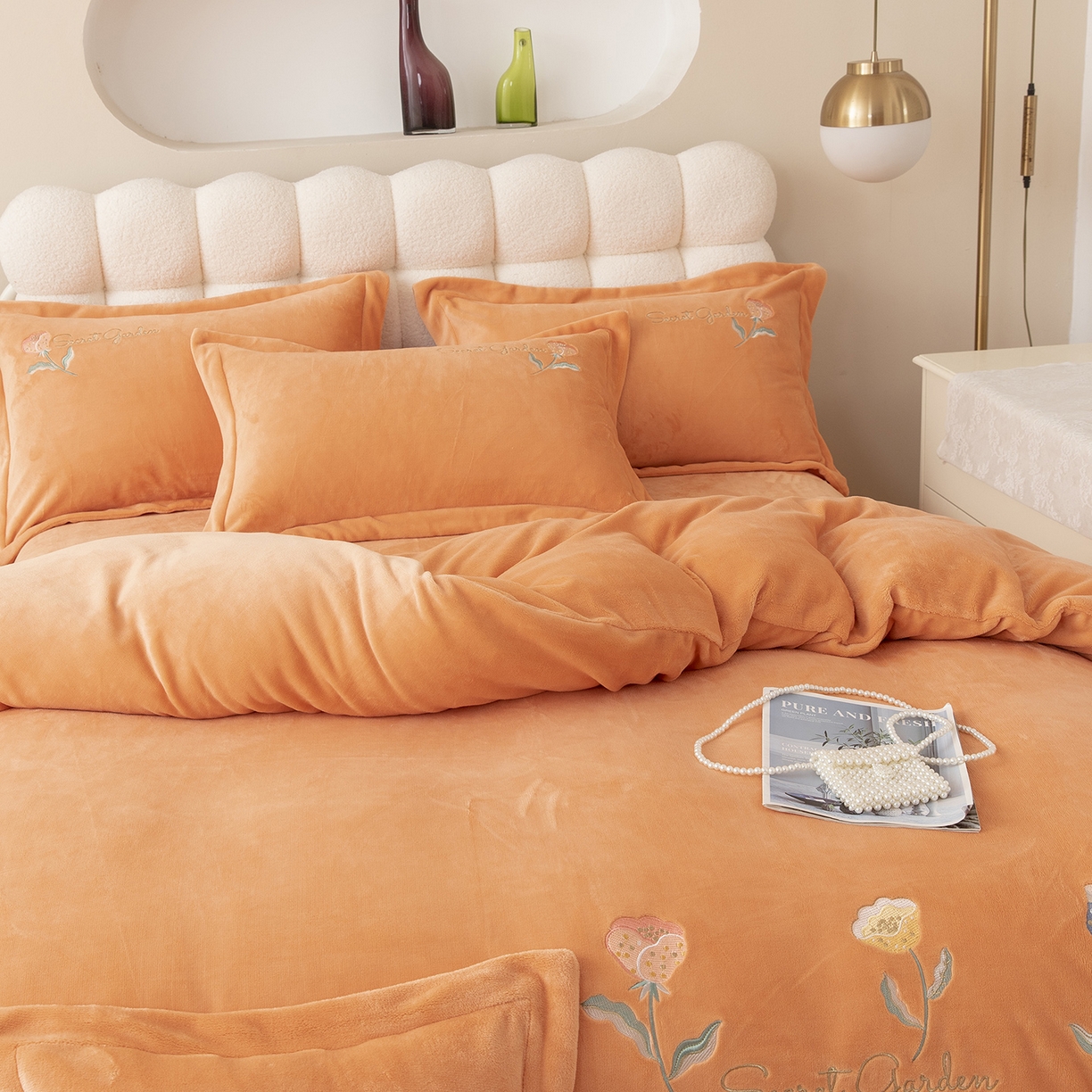 91家纺网 家纺一手货源 找家纺 （总）昊翔家纺 2025新款牛奶绒宽边刺绣四件套花蕊