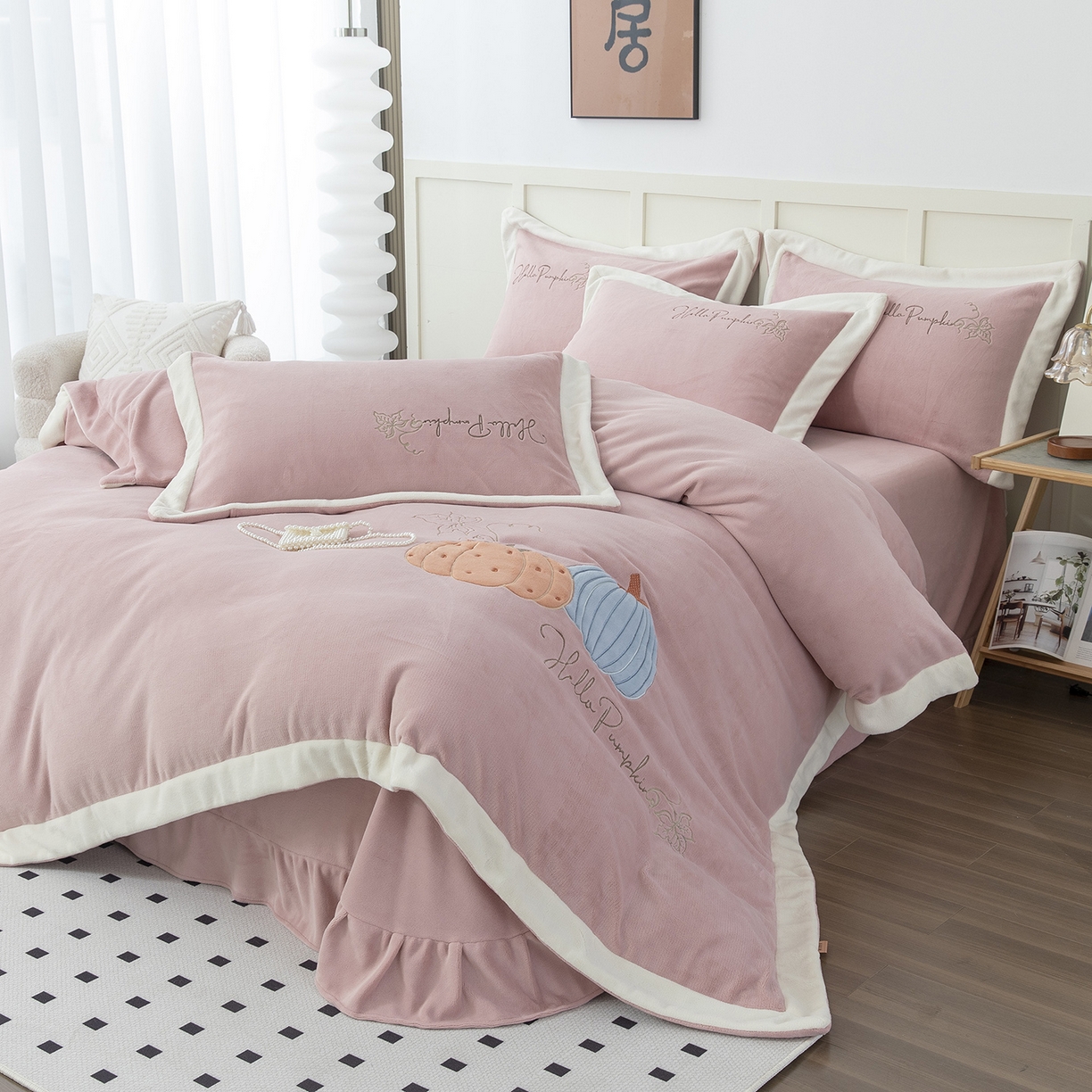 91家纺网 家纺一手货源 找家纺 （总）昊翔家纺 2025新款全消光拼角刺绣四件套南瓜派