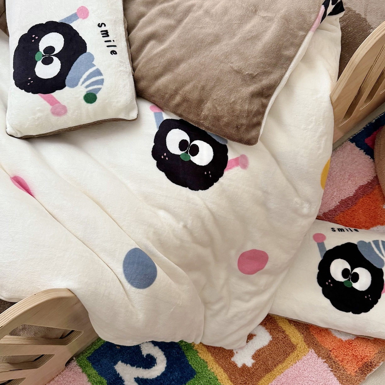 91家纺网 家纺一手货源 找家纺 萌宝家纺 2025新款加厚儿童牛奶绒被套幼儿园保暖三件套 没烦恼