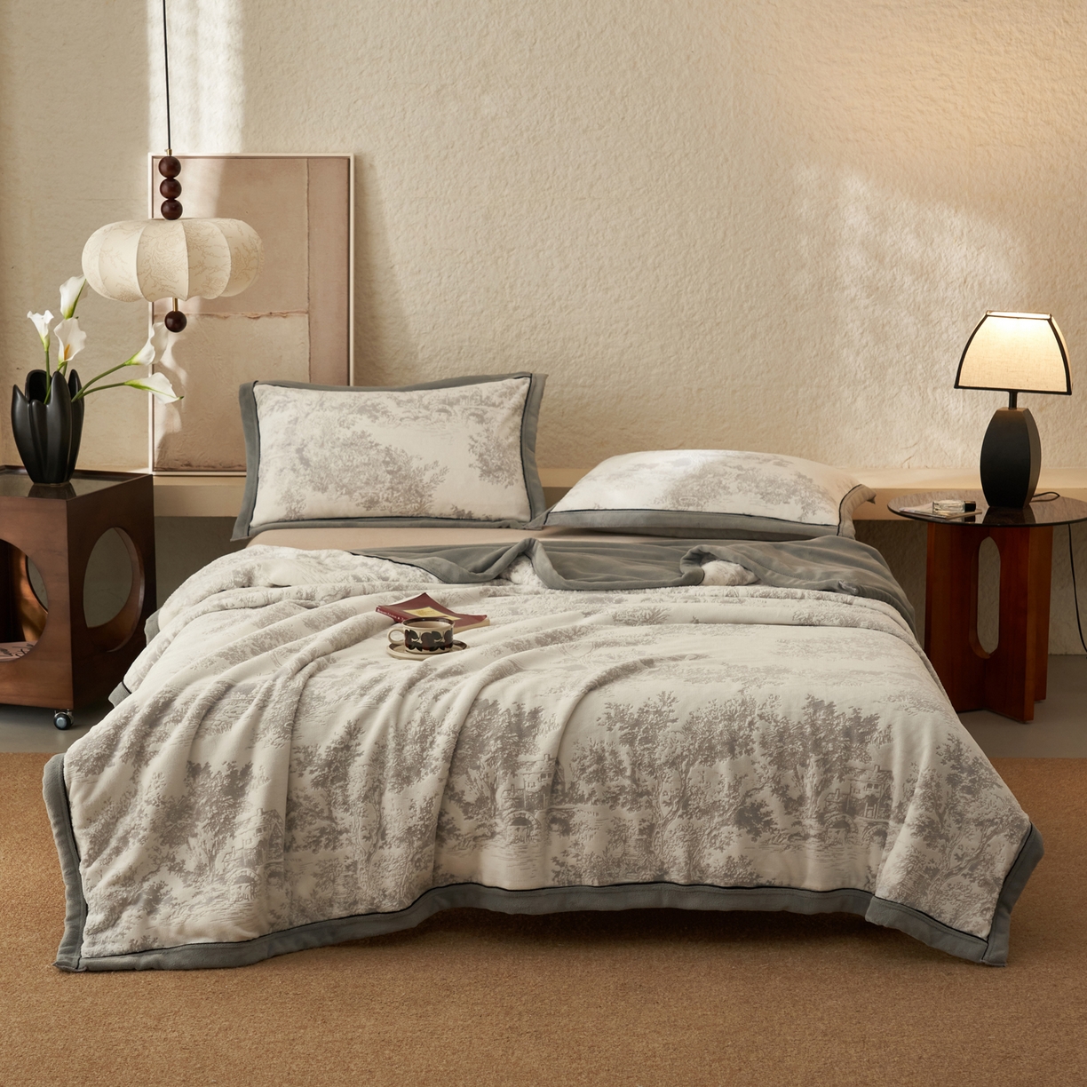 91家纺网 家纺一手货源 找家纺 寐绸家纺 2025新款230g牛奶绒染色雕花功能毛毯 雕花功能毯-梦境