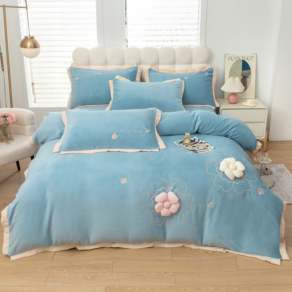 91家纺网 家纺一手货源 找家纺 （总）昊翔家纺 2025新款全消光蚕丝绒段角刺绣四件套花之语