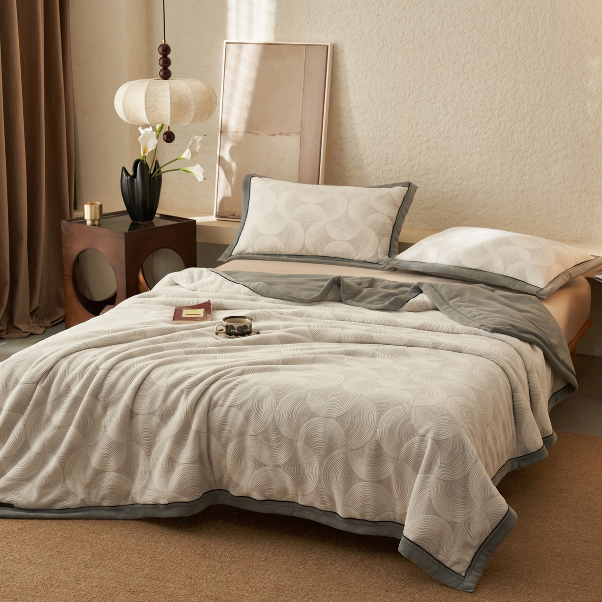 91家纺网 家纺一手货源 找家纺 寐绸家纺 2025新款230g牛奶绒染色雕花功能毛毯 雕花功能毯-年轮