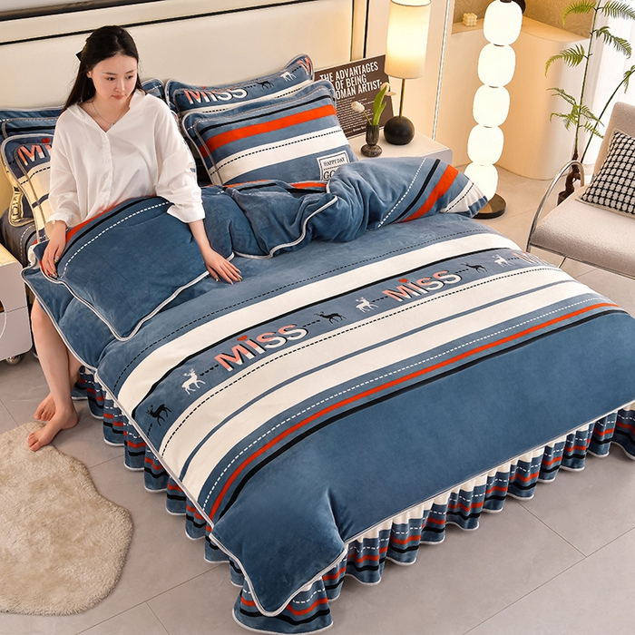 妮恒美 2025新款牛奶绒印花床裙款四件套法莱绒四件套珊瑚金貂绒四件套 飞驰人生