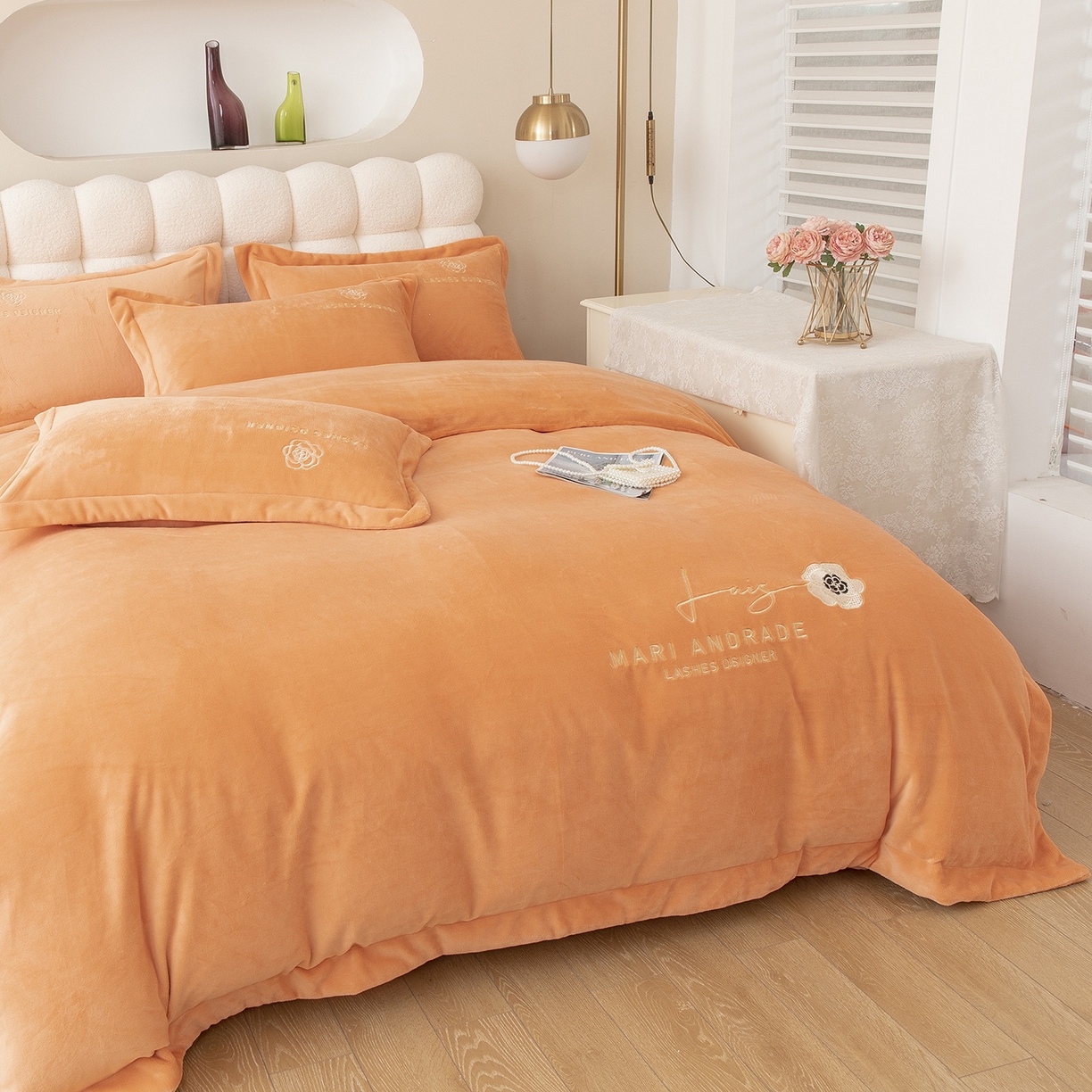 91家纺网 家纺一手货源 找家纺 （总）昊翔家纺 2025新款牛奶绒宽边刺绣四件套格调