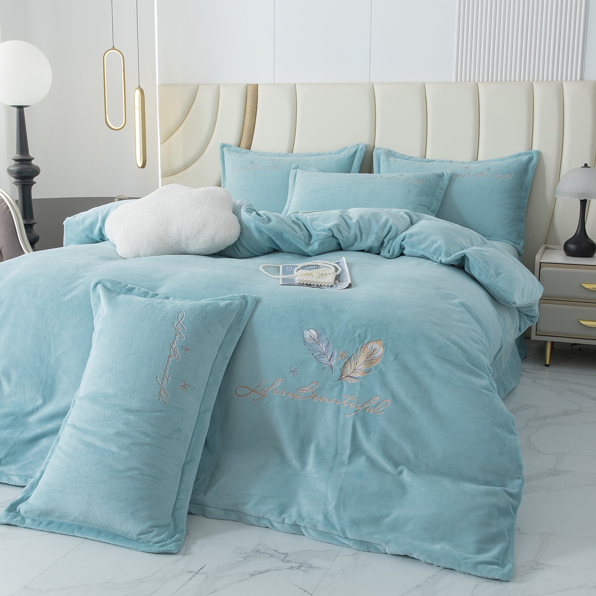 91家纺网 家纺一手货源 找家纺 （总）昊翔家纺 2025新款牛奶绒刺绣四件套羽魅