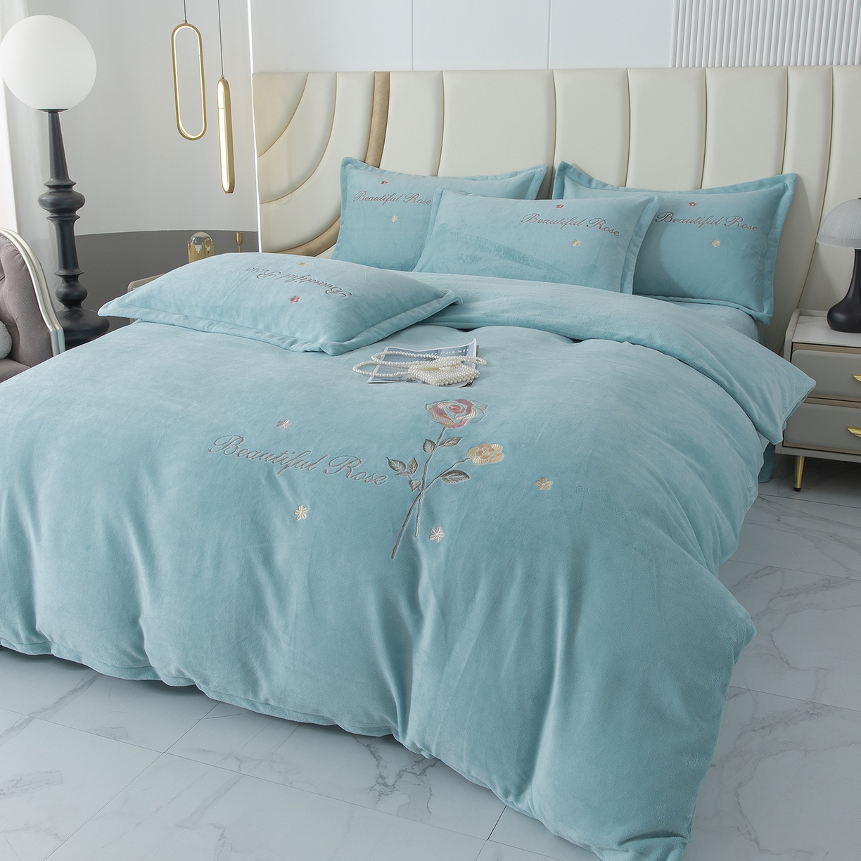 91家纺网 家纺一手货源 找家纺 （总）昊翔家纺 2025新款牛奶绒刺绣四件套-花语