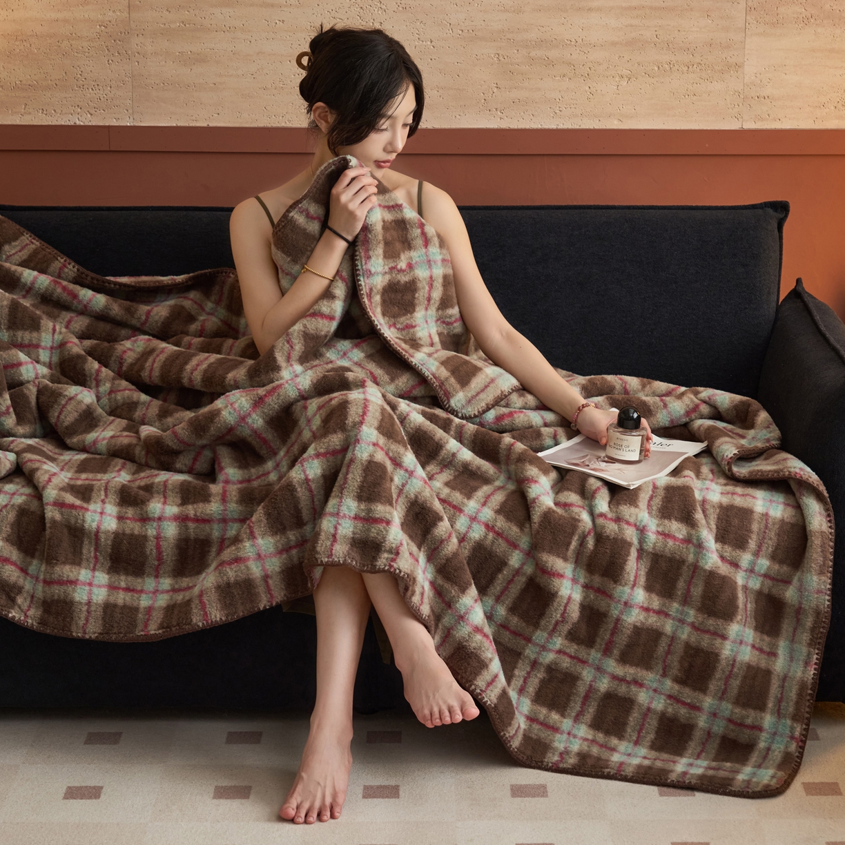 91家纺网 家纺一手货源 找家纺 寐绸家纺 2025新款230g双层羊绒牛奶绒毛毯 双层毛毯-慕池格