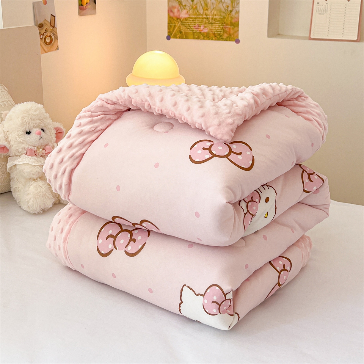 91家纺网 家纺一手货源 找家纺 名兮家居 2025新款经典奥特曼三丽鸥豆豆被被子被芯 呆萌kt