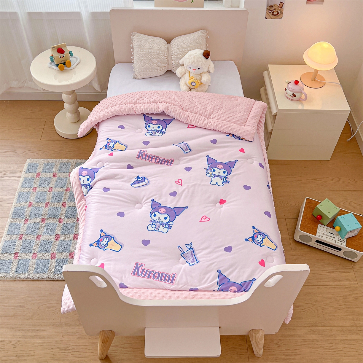 91家纺网 家纺一手货源 找家纺 名兮家居 2025新款经典奥特曼三丽鸥豆豆被被子被芯 甜筒库洛米