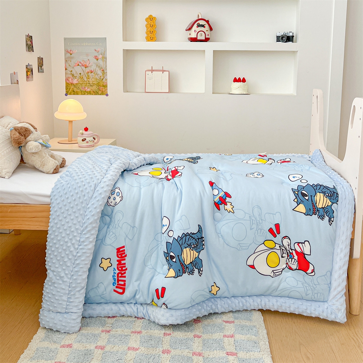 91家纺网 家纺一手货源 找家纺 名兮家居 2025新款经典奥特曼三丽鸥豆豆被被子被芯 奥特勇士