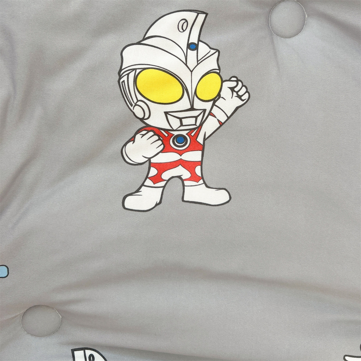 91家纺网 家纺一手货源 找家纺 名兮家居 2025新款经典奥特曼三丽鸥豆豆被被子被芯 宇宙小分队