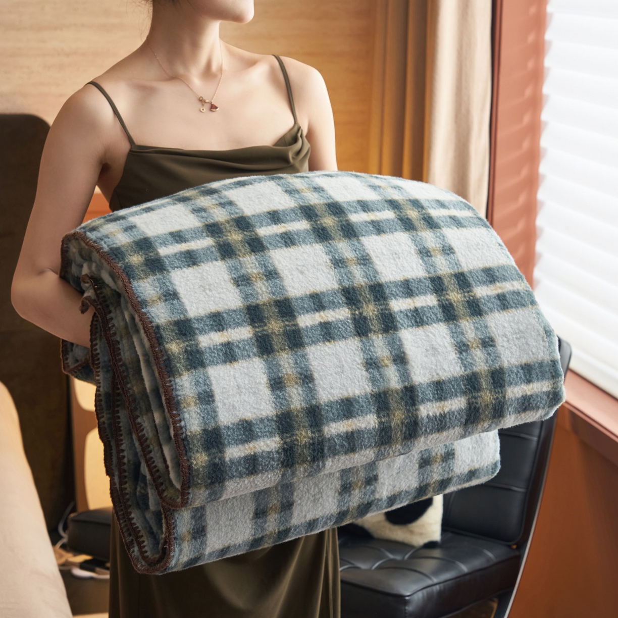 寐绸家纺 2025新款230g双层羊绒牛奶绒毛毯 双层毛毯-威尔士亲格